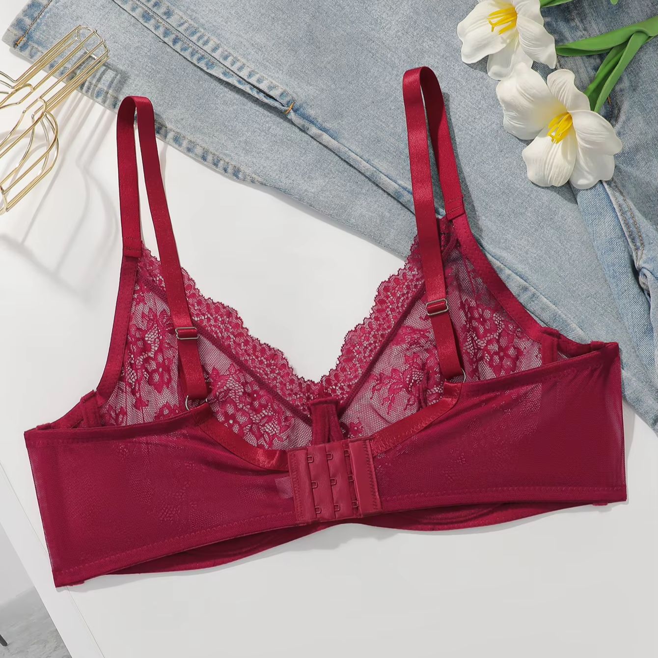 Women Plus Size Red Lace Sheer - Full Coverage Bra 评论和价格